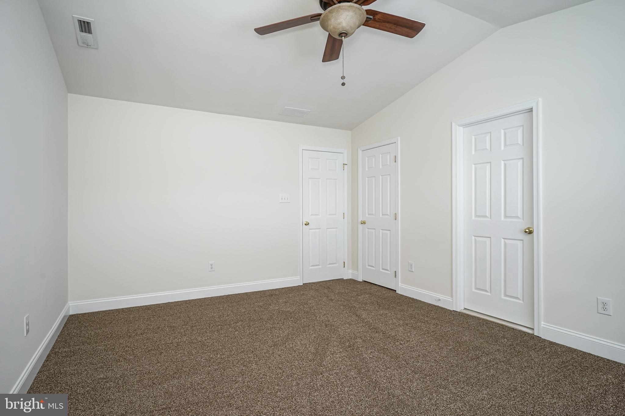 91 Glacier Drive Berlin, NJ 08009 - Photo 12 of 23