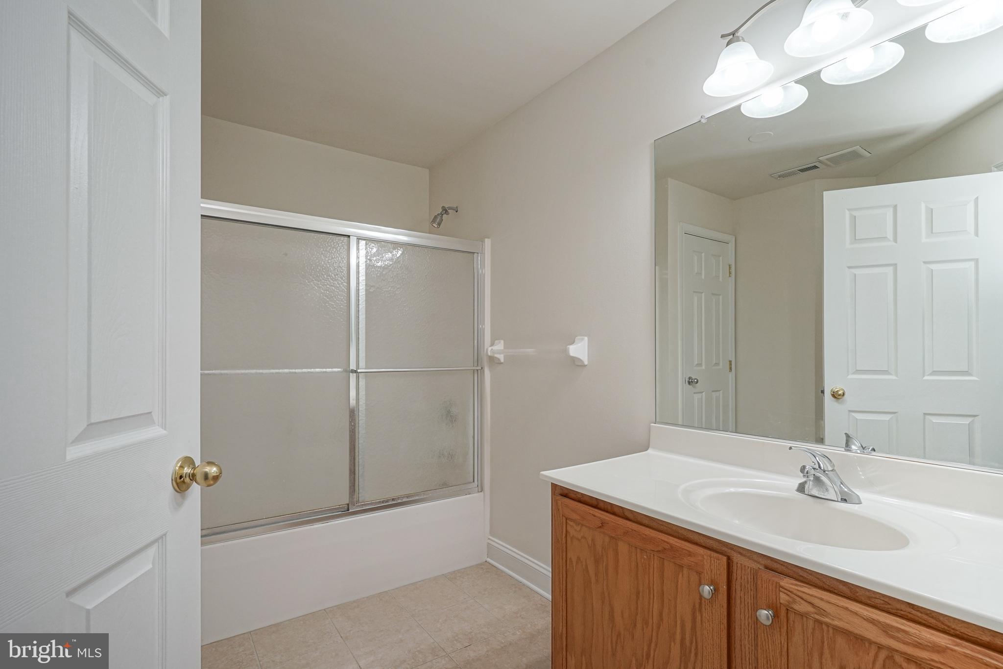 91 Glacier Drive Berlin, NJ 08009 - Photo 18 of 23