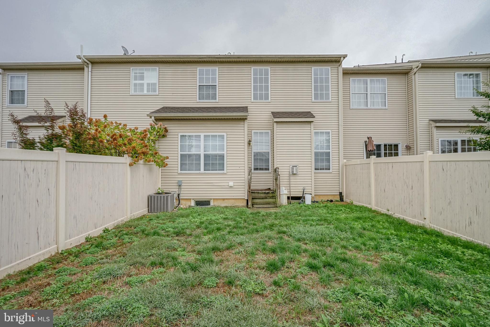 91 Glacier Drive Berlin, NJ 08009 - Photo 22 of 23