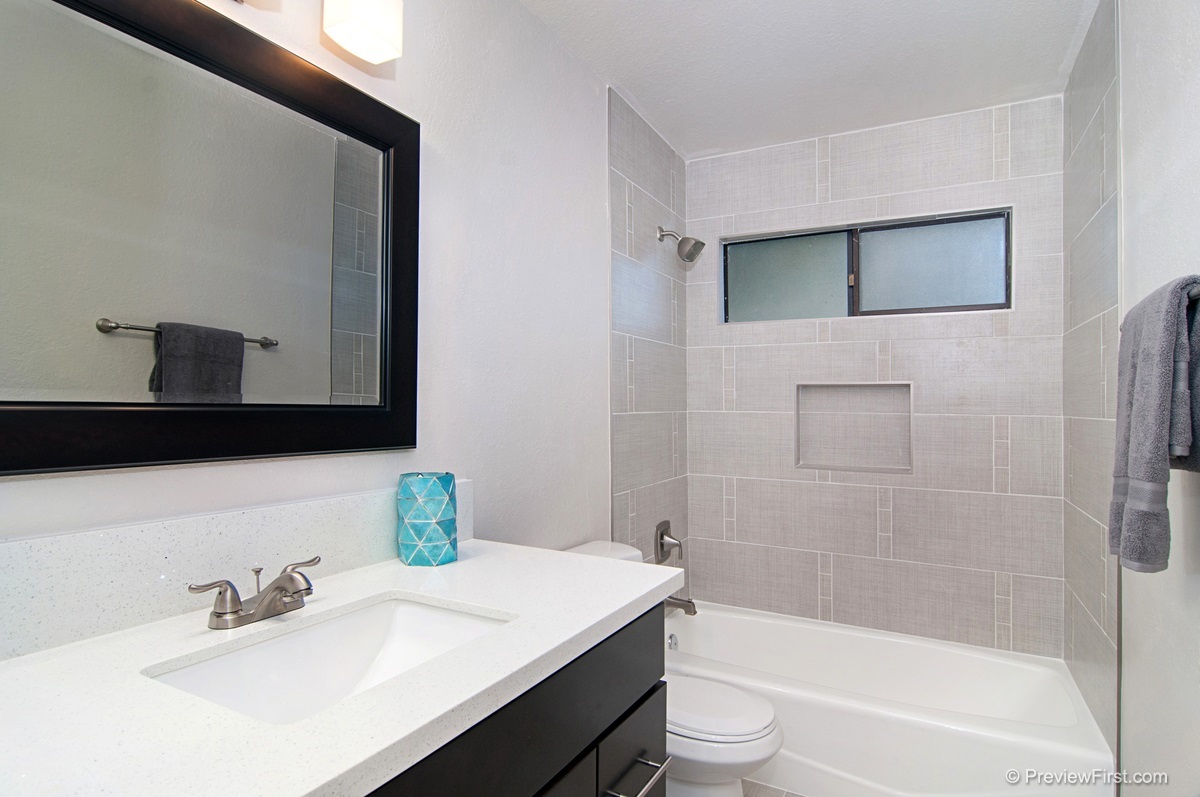 1991 Cuervo Road Vista, CA 92084 - Photo 18 of 24 Gallery Image 18