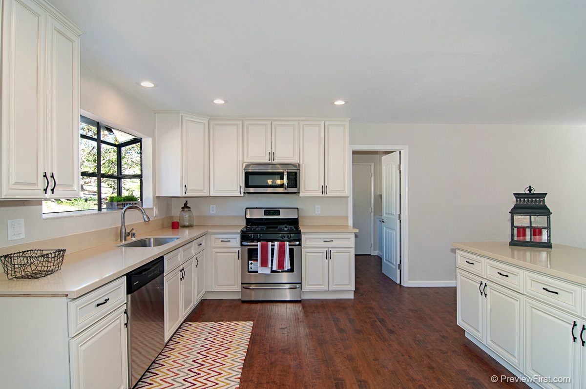1991 Cuervo Road Vista, CA 92084 - Photo 6 of 24 Gallery Image 6