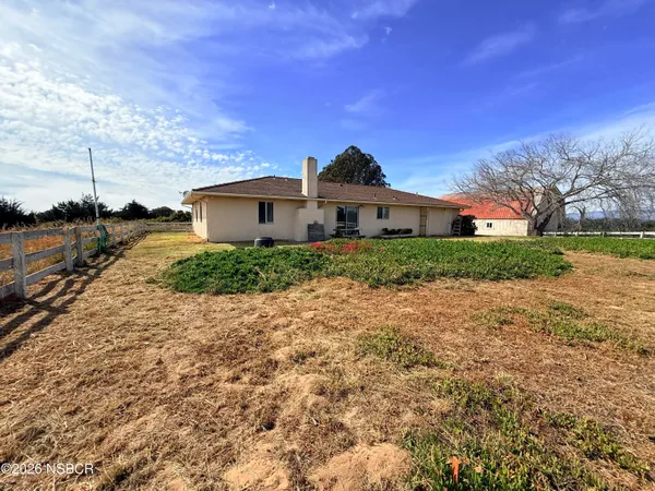 $3,000 | 575 Aloma Way, Arroyo Grande, CA 93420