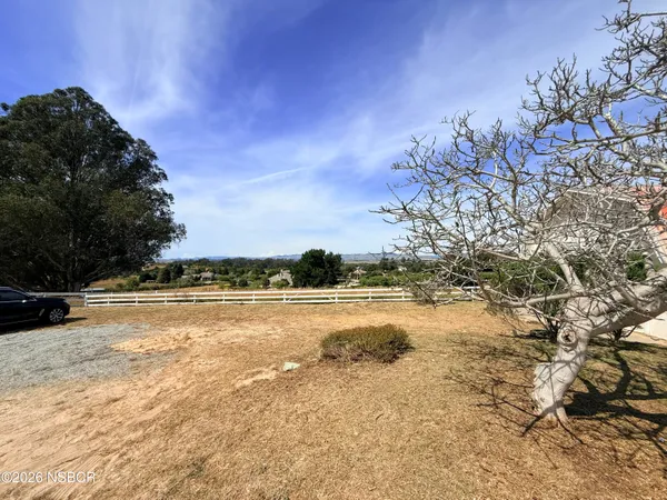 $3,000 | 575 Aloma Way, Arroyo Grande, CA 93420