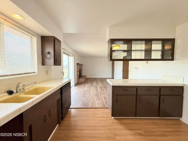 $3,000 | 575 Aloma Way, Arroyo Grande, CA 93420