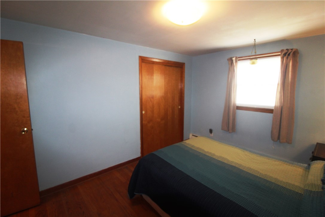 78 Windsor Road Pawtucket, RI 02861 - Photo 12 of 31
