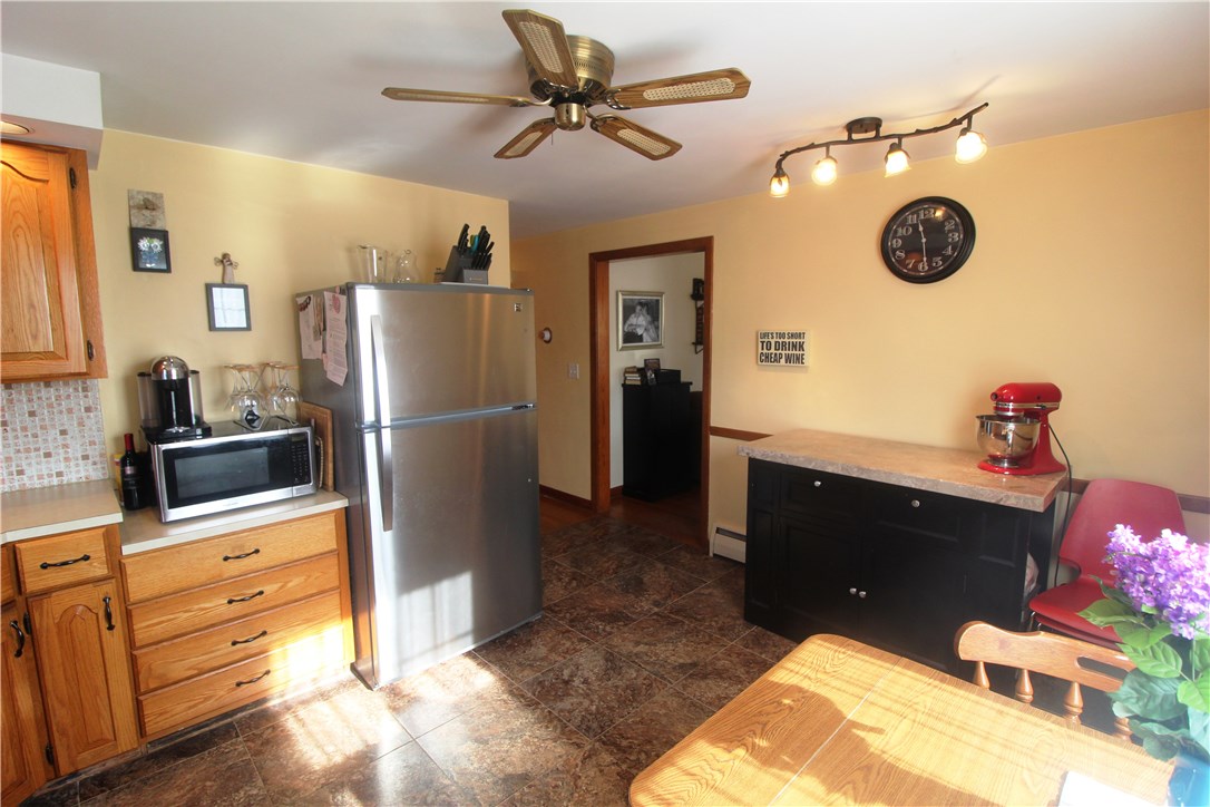78 Windsor Road Pawtucket, RI 02861 - Photo 7 of 31