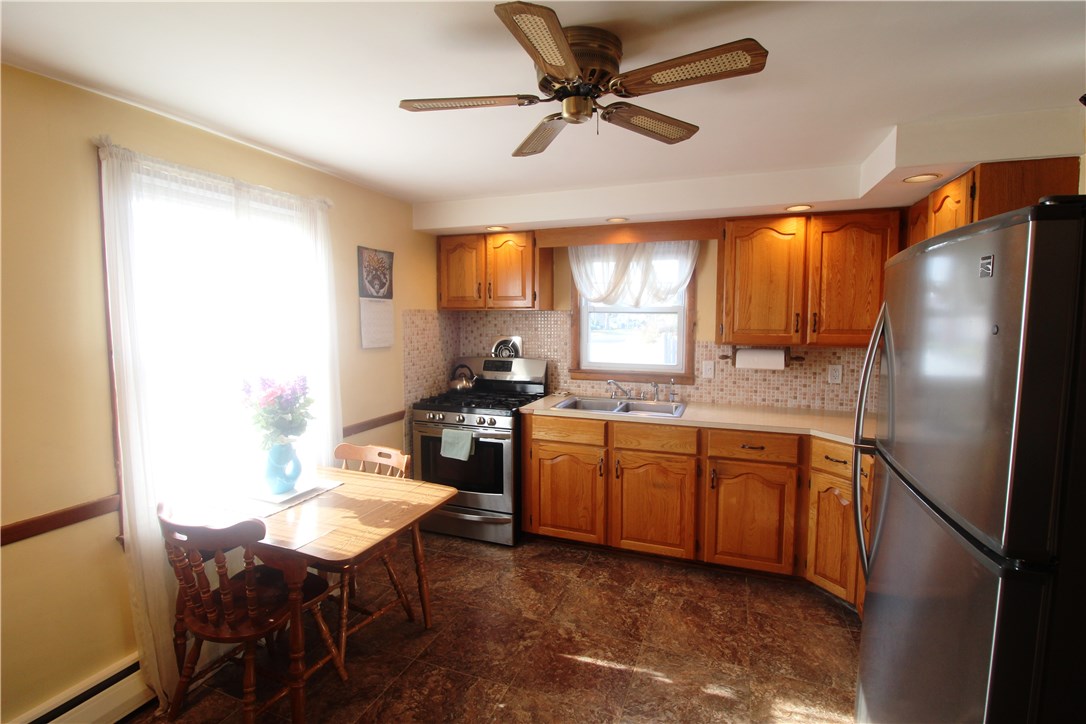 78 Windsor Road Pawtucket, RI 02861 - Photo 9 of 31