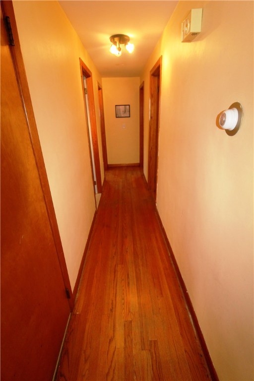 78 Windsor Road Pawtucket, RI 02861 - Photo 10 of 31