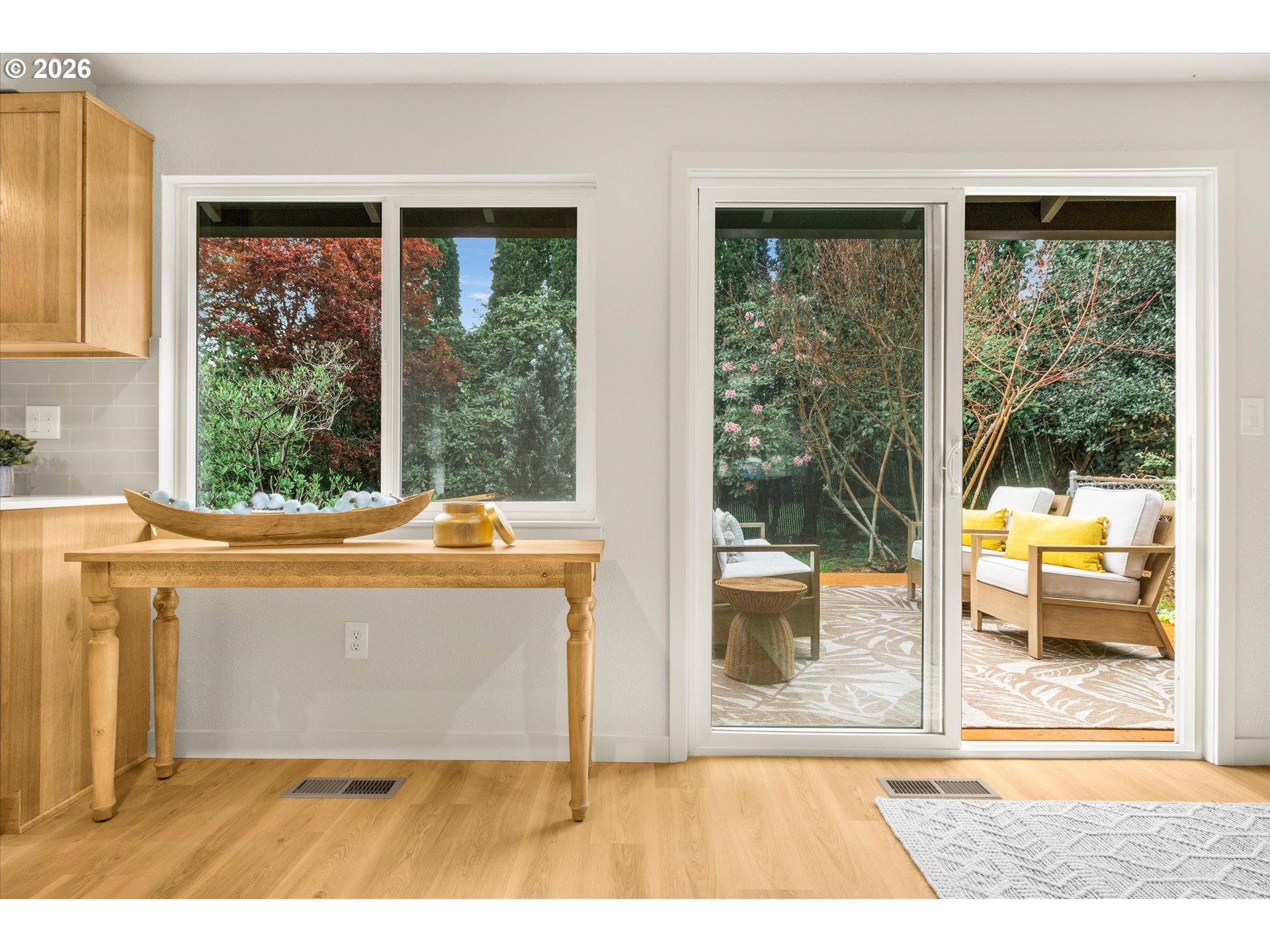 657 Southwest 7th Street Gresham, OR 97080 - Photo 16 of 41