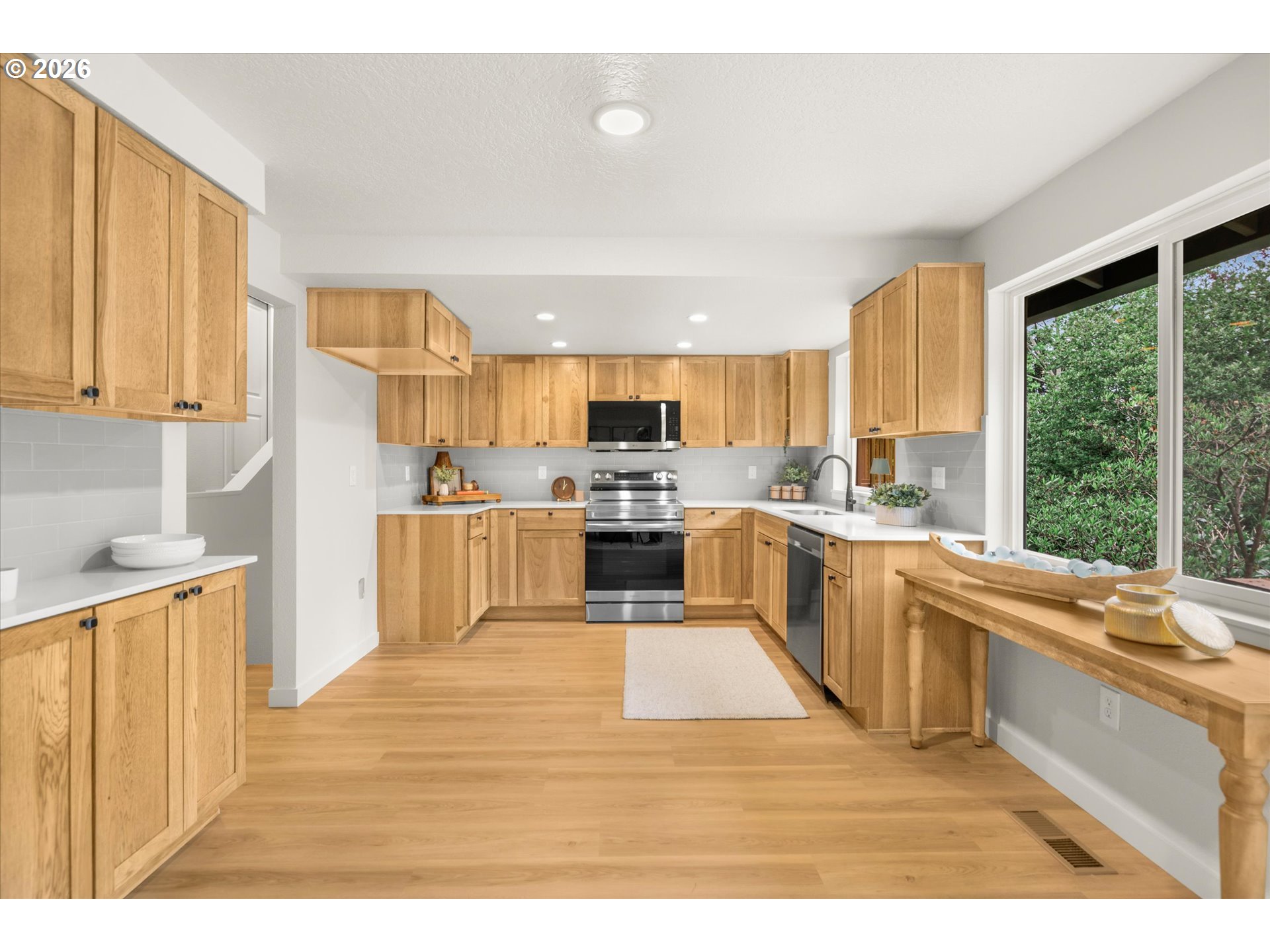 657 Southwest 7th Street Gresham, OR 97080 - Photo 17 of 41