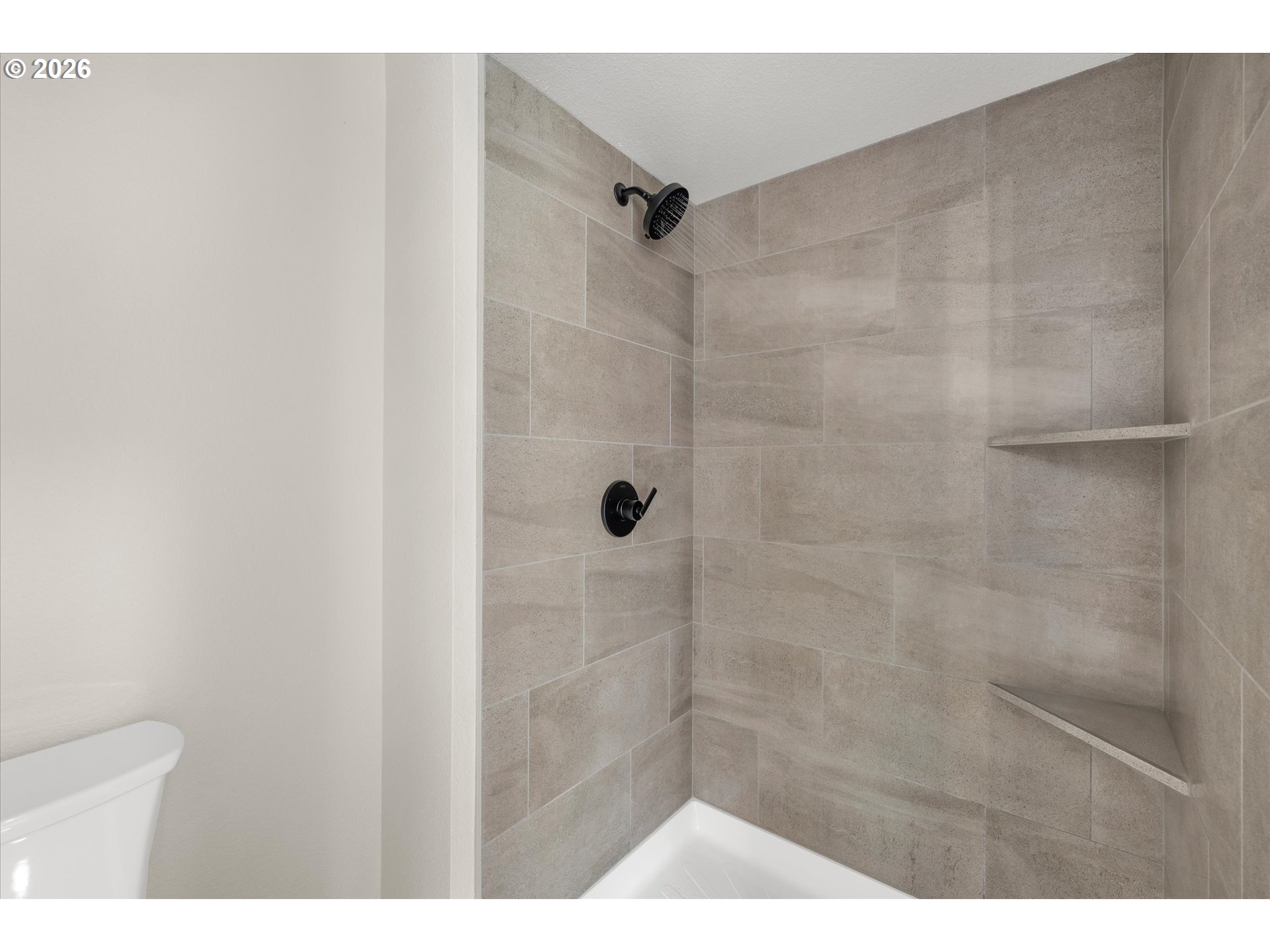 657 Southwest 7th Street Gresham, OR 97080 - Photo 28 of 41