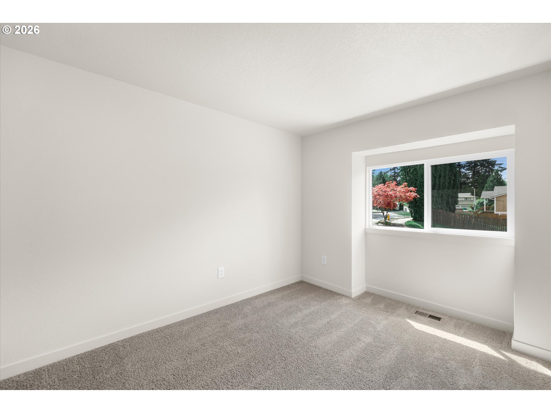 657 Southwest 7th Street Gresham, OR 97080 - Photo 32 of 41