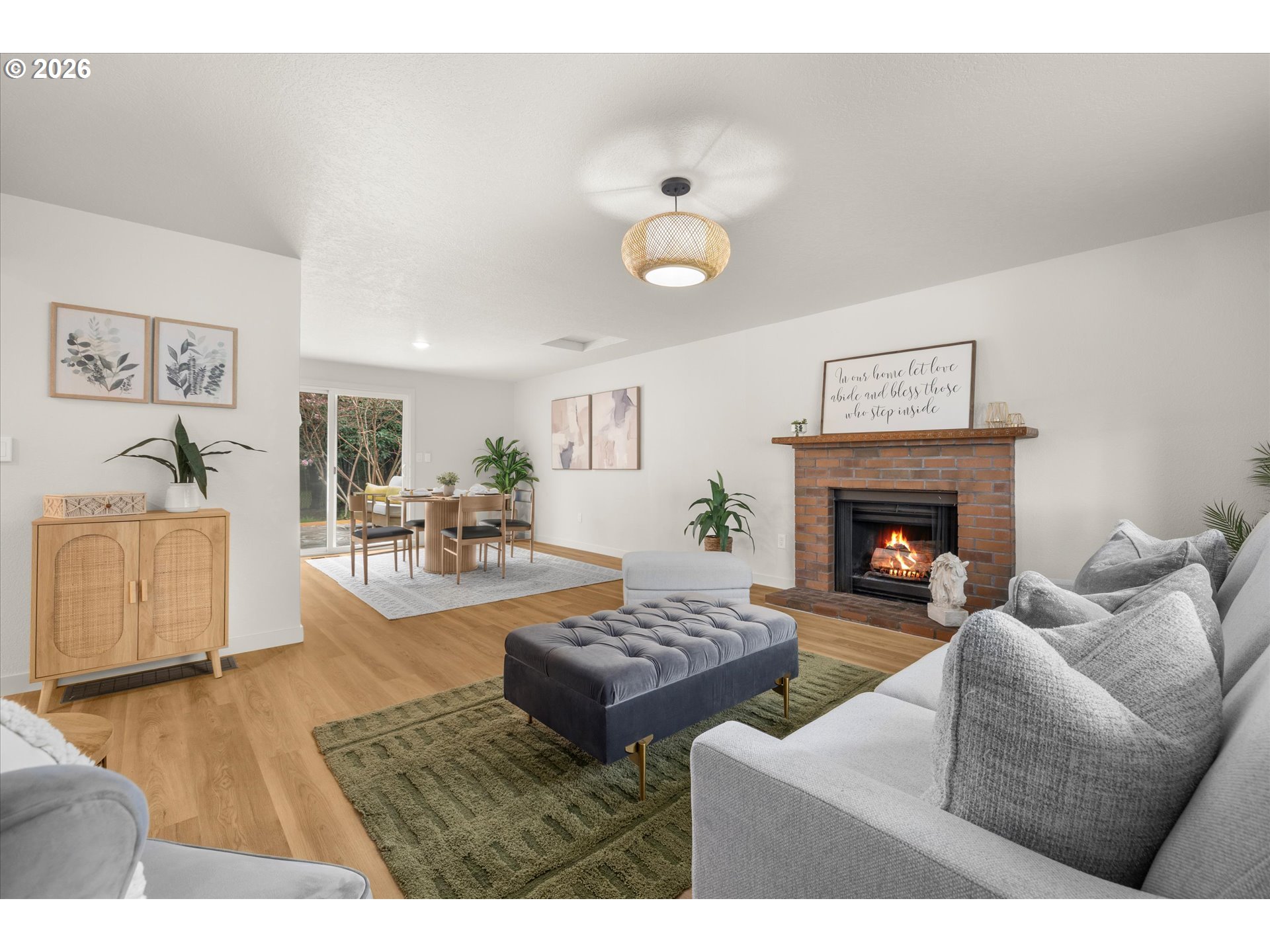 657 Southwest 7th Street Gresham, OR 97080 - Photo 8 of 41