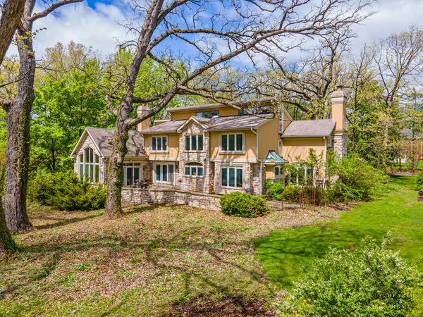 $750,000 | 1S270 St Mihiel Drive, Winfield, IL 60190
