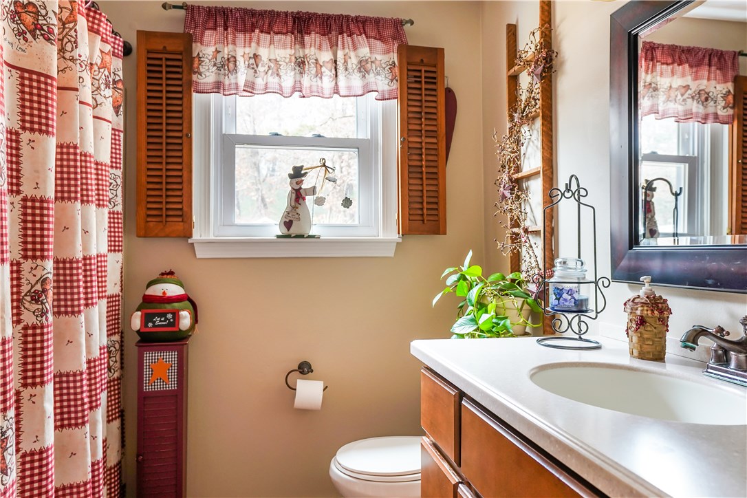 11 Richard Road Richmond, RI 02812 - Photo 17 of 22