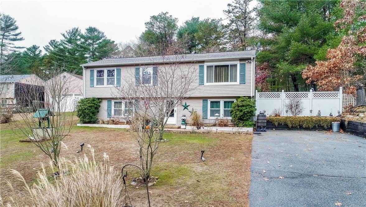 11 Richard Road Richmond, RI 02812 - Photo 2 of 22