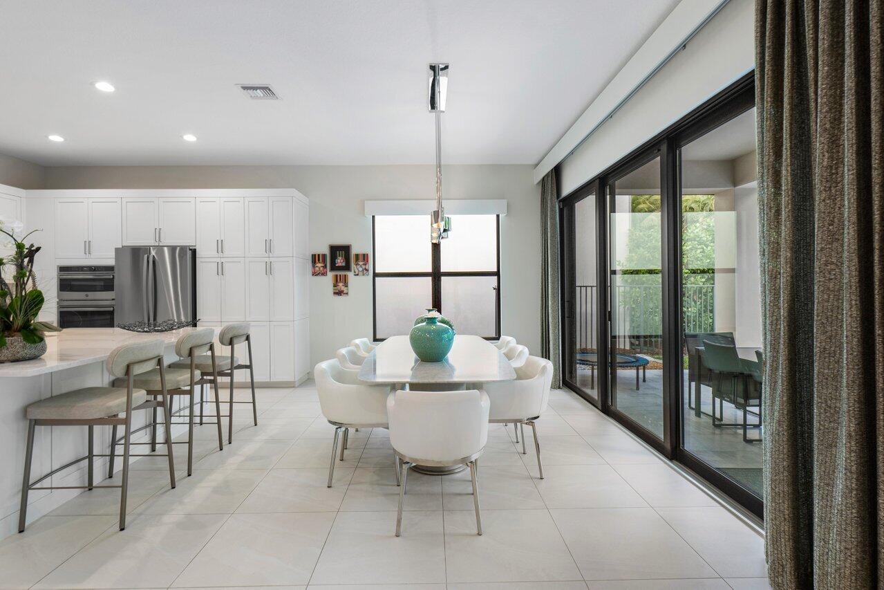 8863 Skyward Street Boca Raton, FL 33496 - Photo 10 of 44 011-8863SkywardStreet-BocaRaton-FL-33496