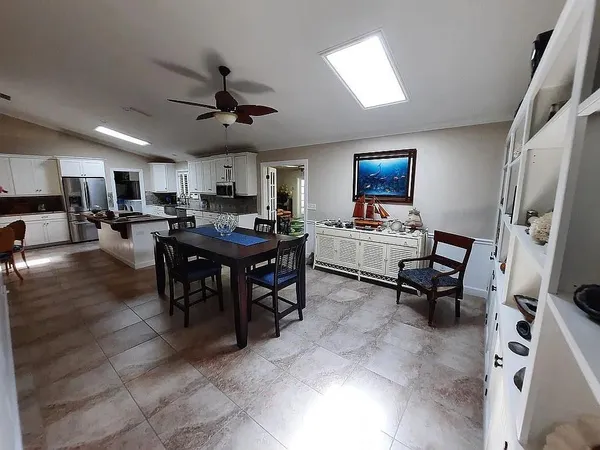 $1,390,000 | 155 31st Avenue Southwest, Vero Beach, FL 32968