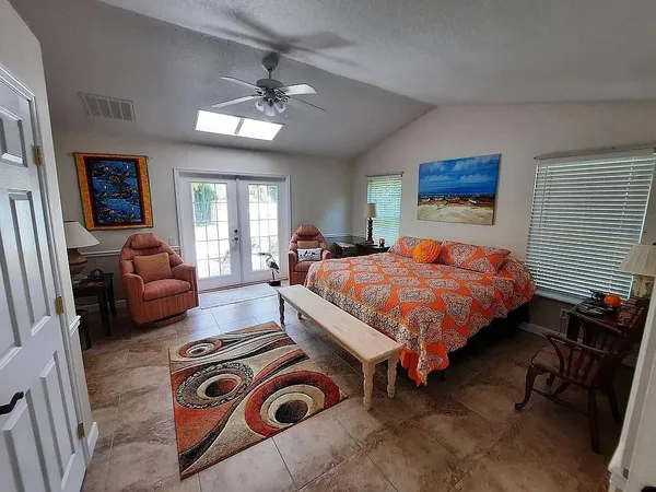 $1,390,000 | 155 31st Avenue Southwest, Vero Beach, FL 32968