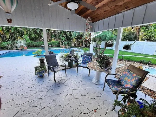 $1,390,000 | 155 31st Avenue Southwest, Vero Beach, FL 32968