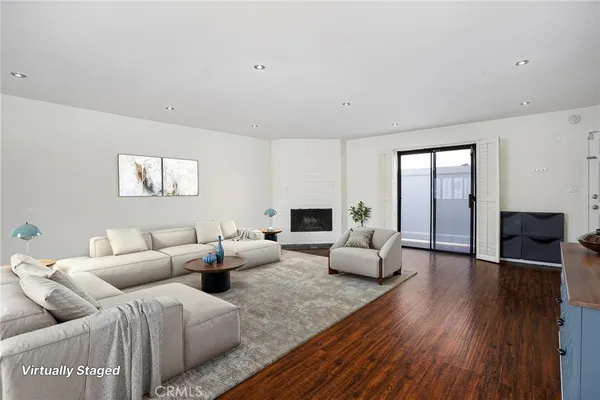 $630,000 | 11100 Acama Street, Unit 13, North Hollywood, CA 91602