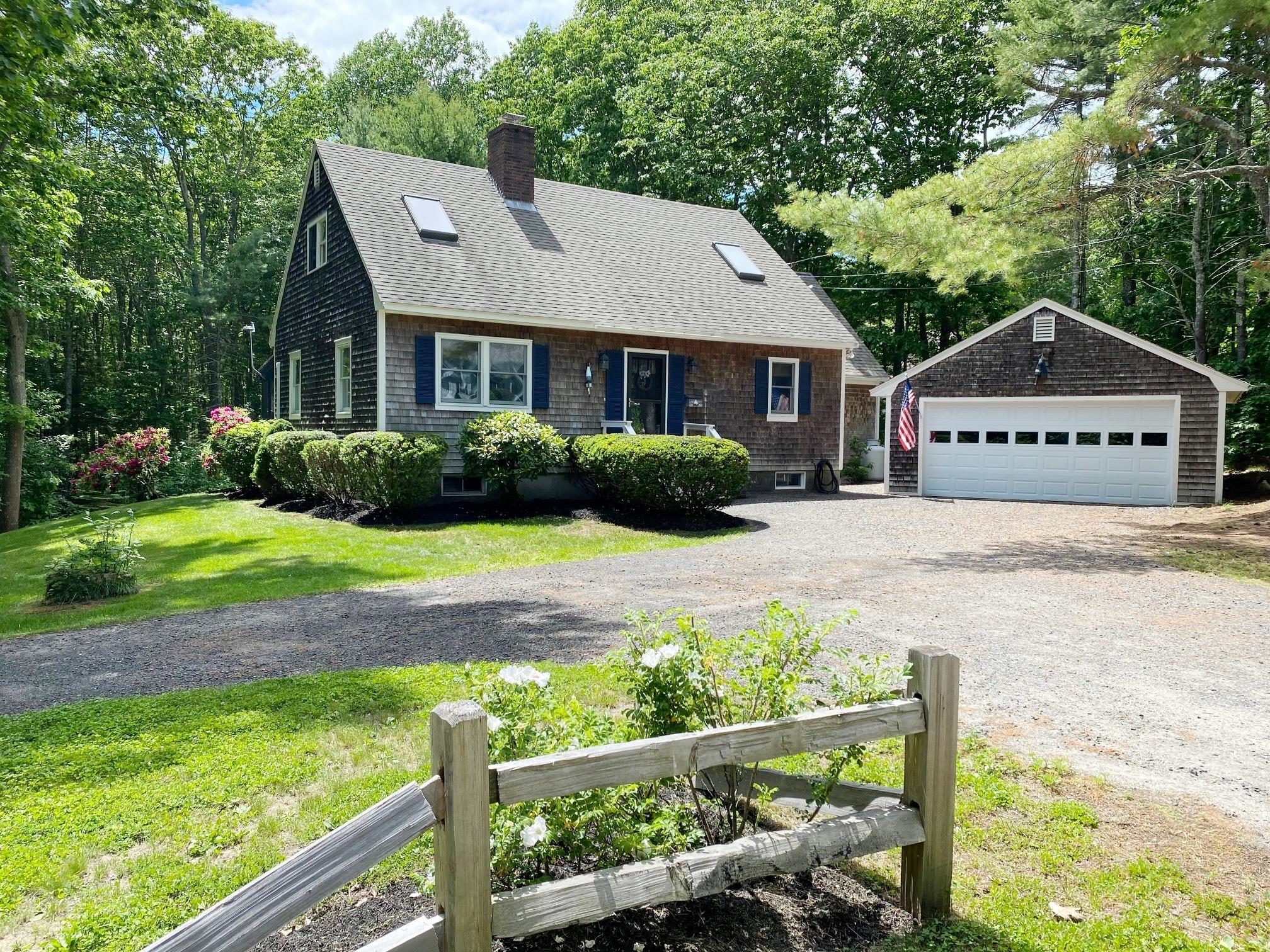 155 Sea Road Kennebunk, ME 04043 - Photo 1 of 33 15