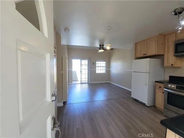 $2,495 | 1201 Belmont Avenue, Unit 302, Long Beach, CA 90804