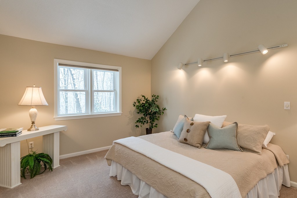 41 Bishops Forest Drive, Unit 41 Waltham, MA 02452 - Photo 12 of 18