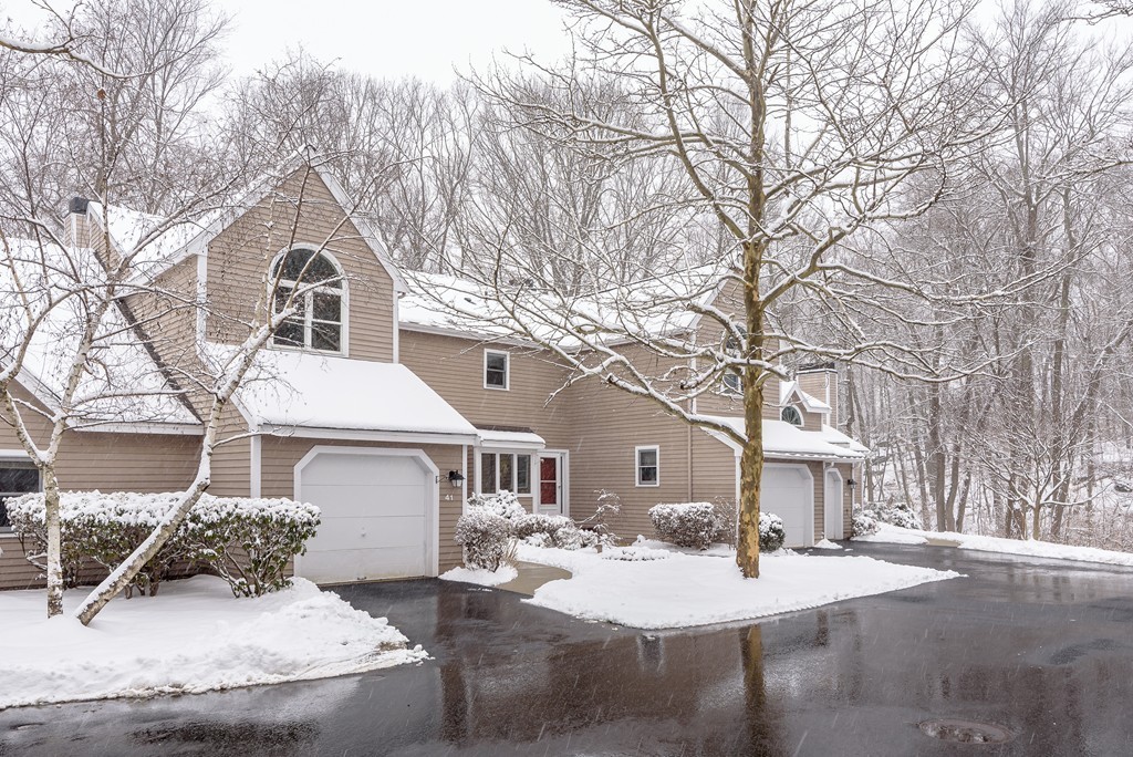 41 Bishops Forest Drive, Unit 41 Waltham, MA 02452 - Photo 18 of 18