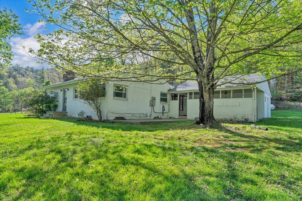 3870 Harborwood Road Salem, VA 24153 - Photo 41 of 53 41-MIB01260