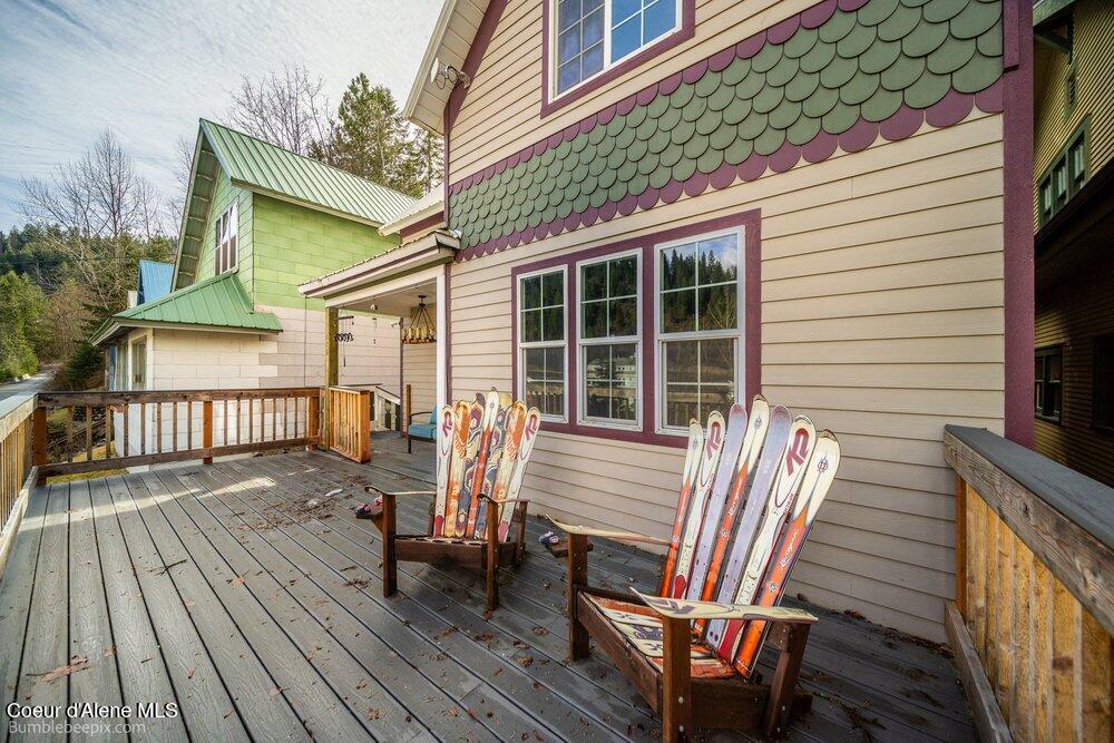 620 Pearl Street Wallace, ID 83873 - Photo 29 of 29 Front Deck