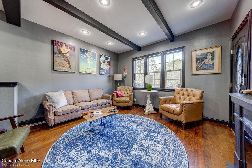 620 Pearl Street Wallace, ID 83873 - Photo 10 of 29 Living Room