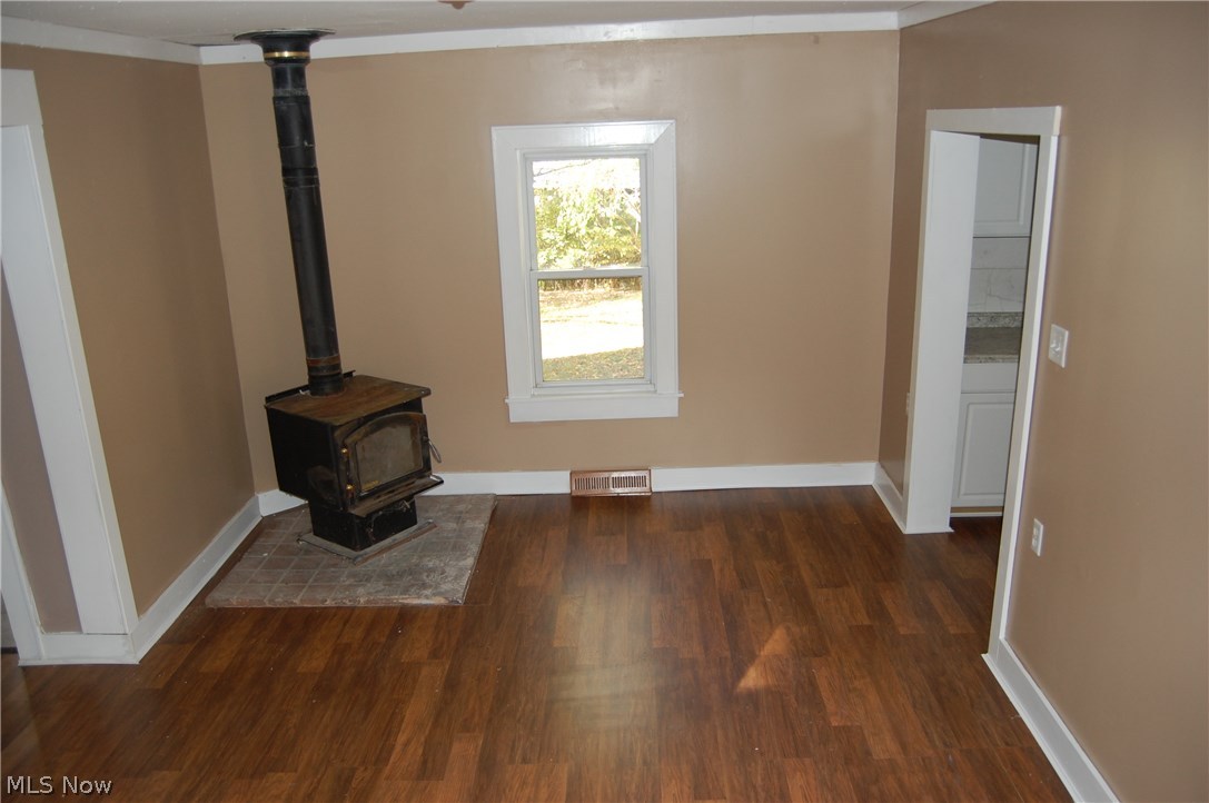 4061 Lecona Road Akron, OH 44319 - Photo 8 of 12