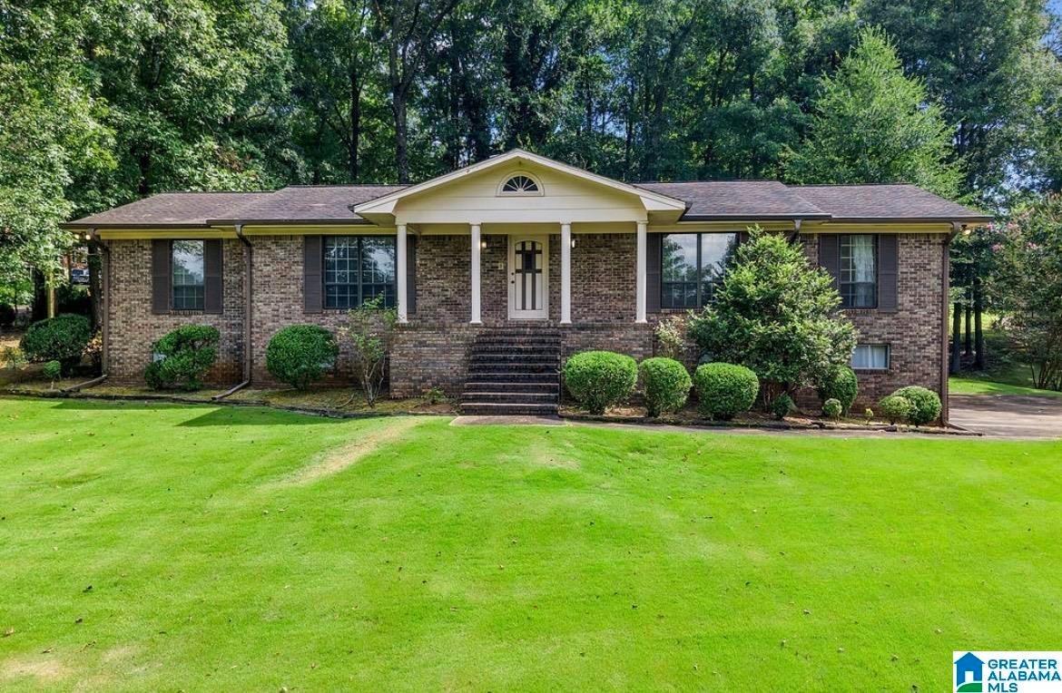 4075 Roselyn Road Bessemer, AL 35022 - Photo 2 of 31 Gallery Image 2