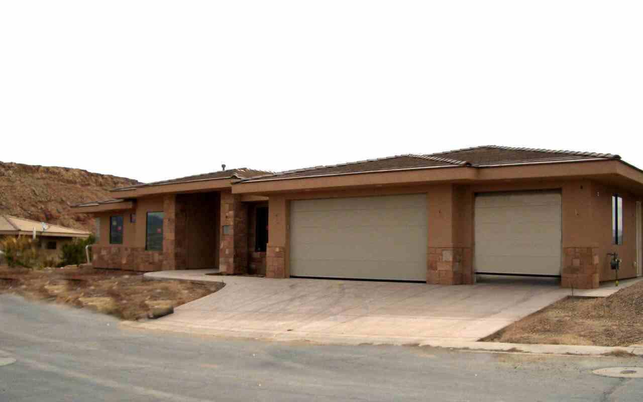 2235 South 1400th Street East, Unit 9 St. George, UT 84790 - Photo 1 of 1 Primary Photo