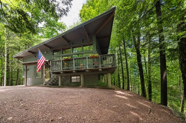 $365,000 | 7 Sam Hall Drive, Plymouth, NH 03264