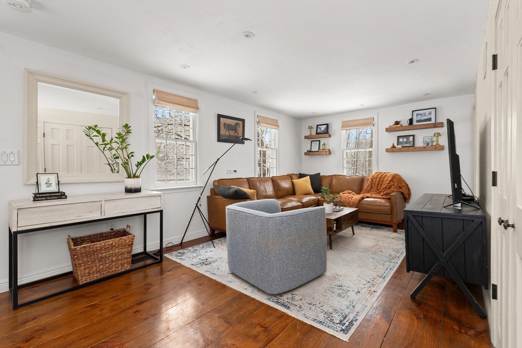 14 Sawmill Brook Road West Newbury, MA 01985 - Photo 11 of 42