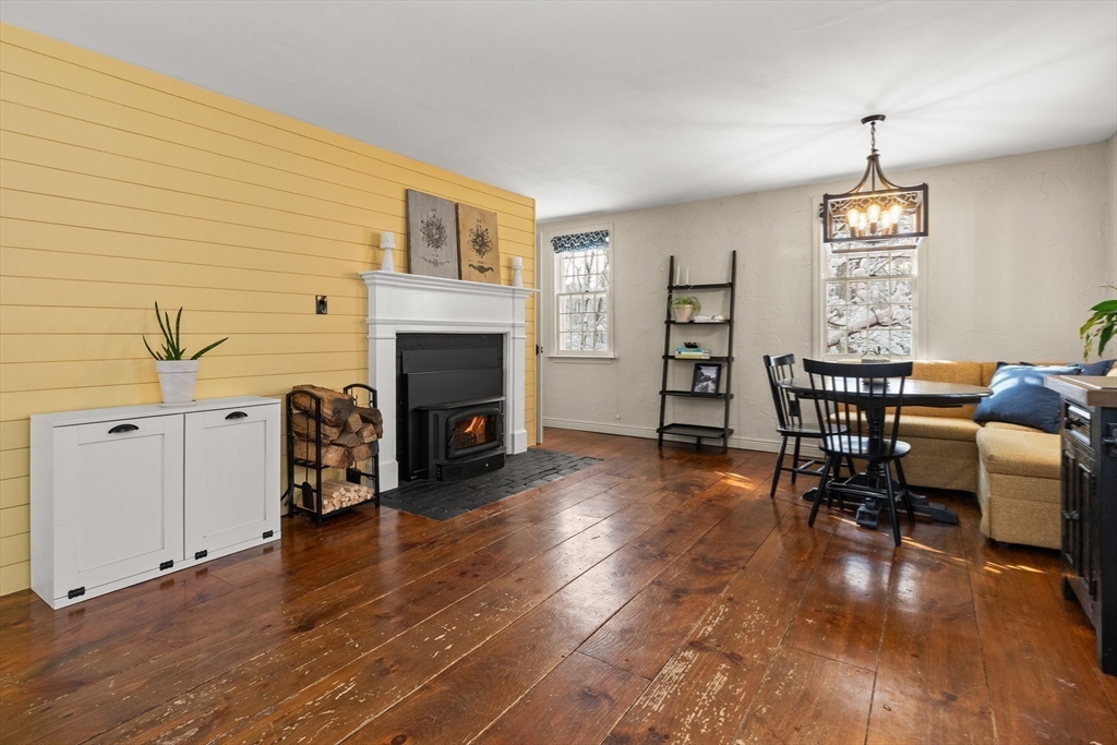 14 Sawmill Brook Road West Newbury, MA 01985 - Photo 17 of 42