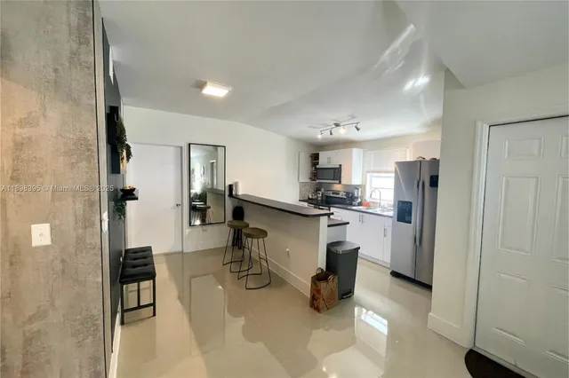 $3,000 | 3132 Northwest 43rd Street, Miami, FL 33142