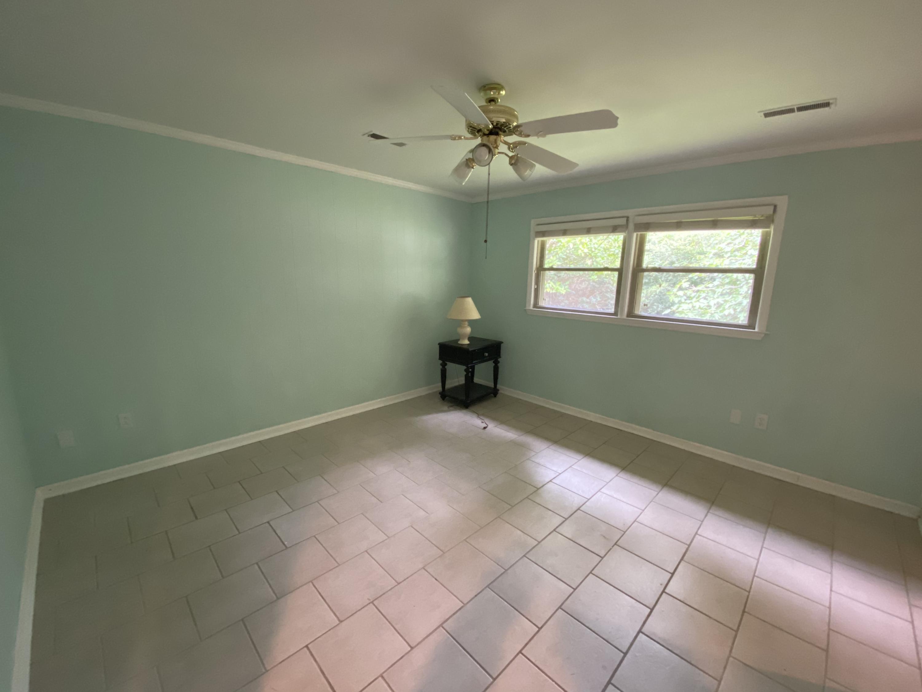 1824 Banbury Road Charleston, SC 29414 - Photo 13 of 25 x8fr0W7wSEeM%9zKics0iQ