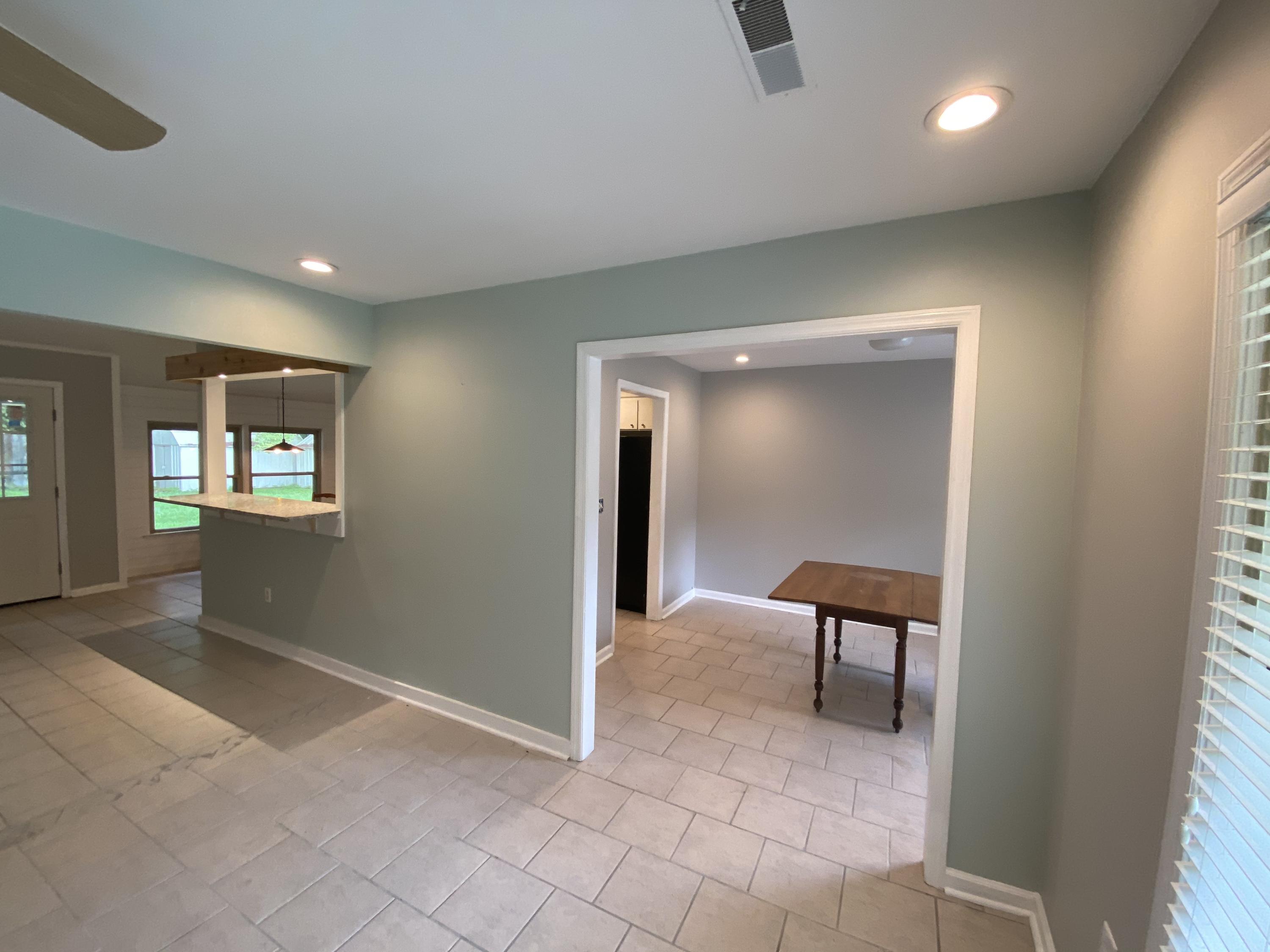 1824 Banbury Road Charleston, SC 29414 - Photo 6 of 25 uSg9QEV+QzmR5tuLDzYdCA