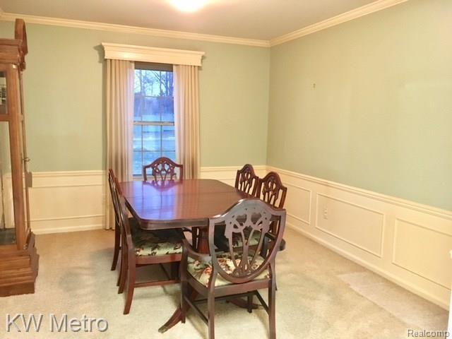 29652 Middlebelt Road, Unit 1402 Farmington Hills, MI 48334 - Photo 4 of 12