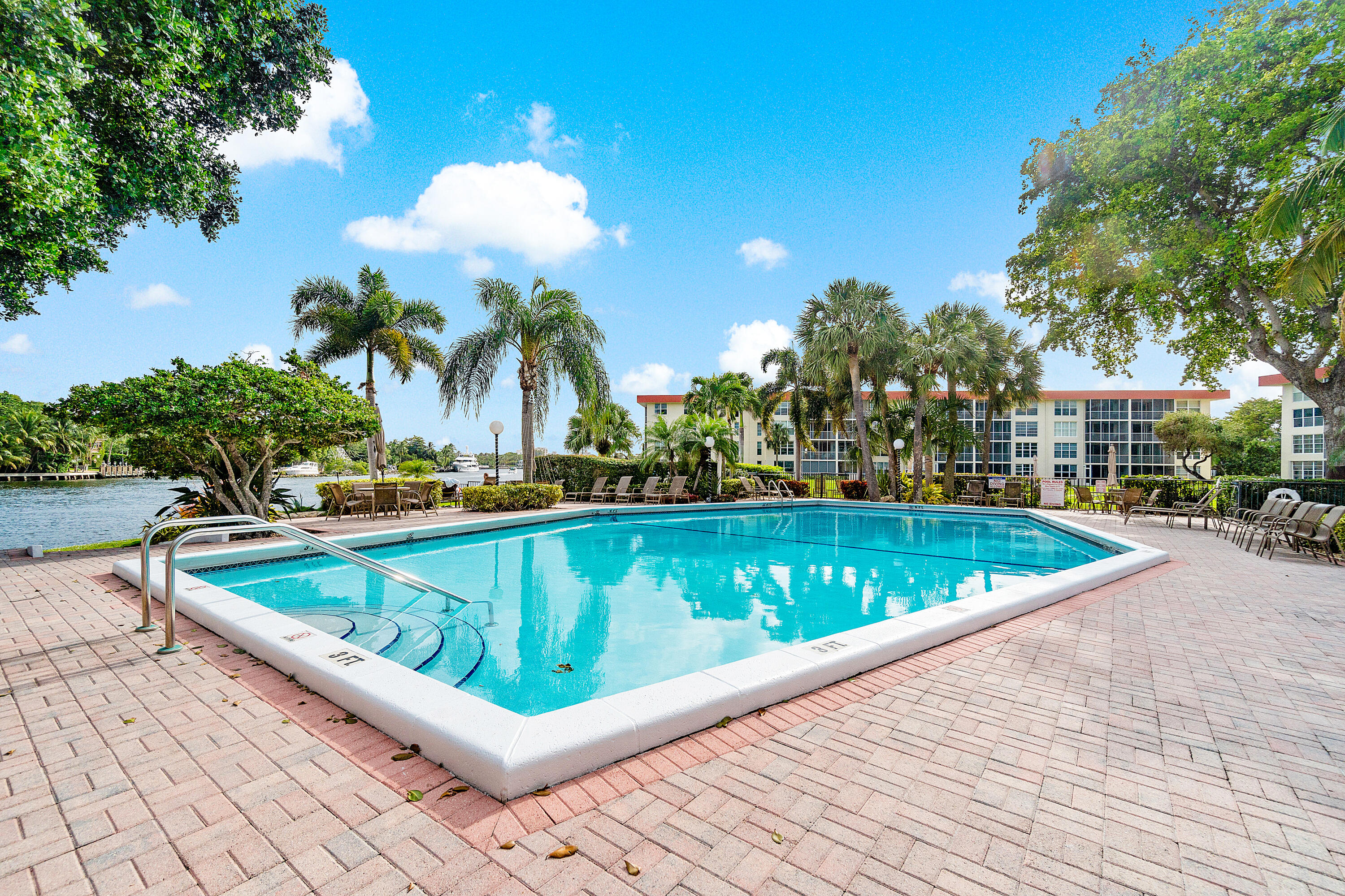 3100 Northeast 48th Court Lighthouse Point, FL 33064 - Photo 29 of 45 034-31~1
