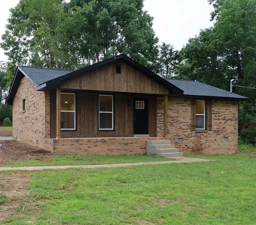 $374,900 | 7110 Robinson Drive, Fairview, TN 37062