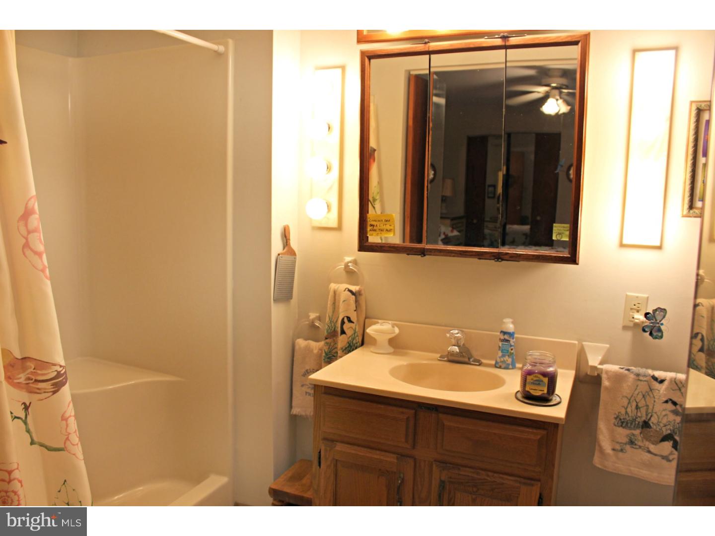 2253 Broomstick Road Green Lane, PA 18054 - Photo 17 of 22 Gallery Image 17