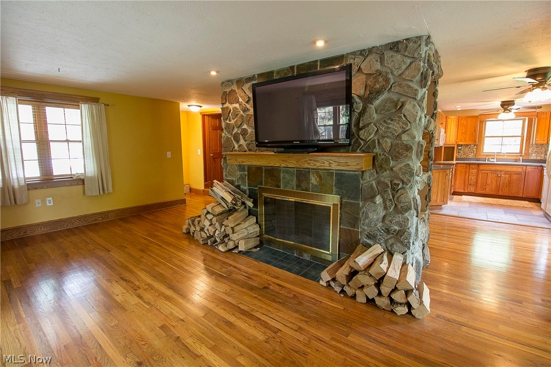 10930 Johnnycake Ridge Road Painesville, OH 44077 - Photo 13 of 34