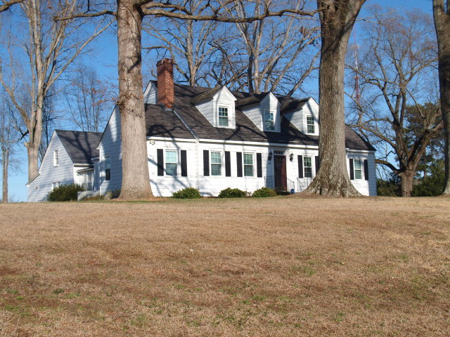 411 South Walnut Street Spring Hope, NC 27882 - Photo 1 of 46 Primary Photo