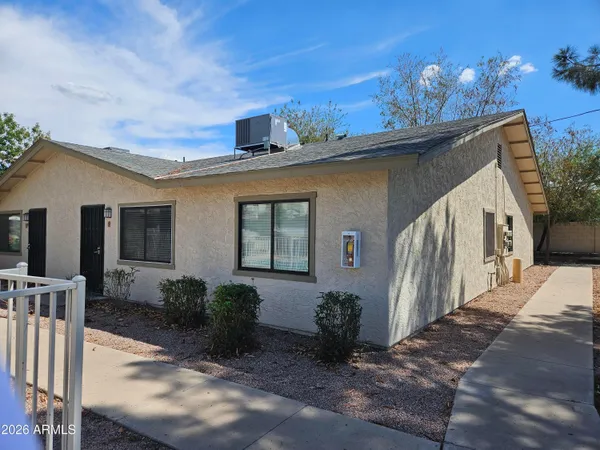 $1,350 | 1829 North 50th Street, Unit 15A, Phoenix, AZ 85008