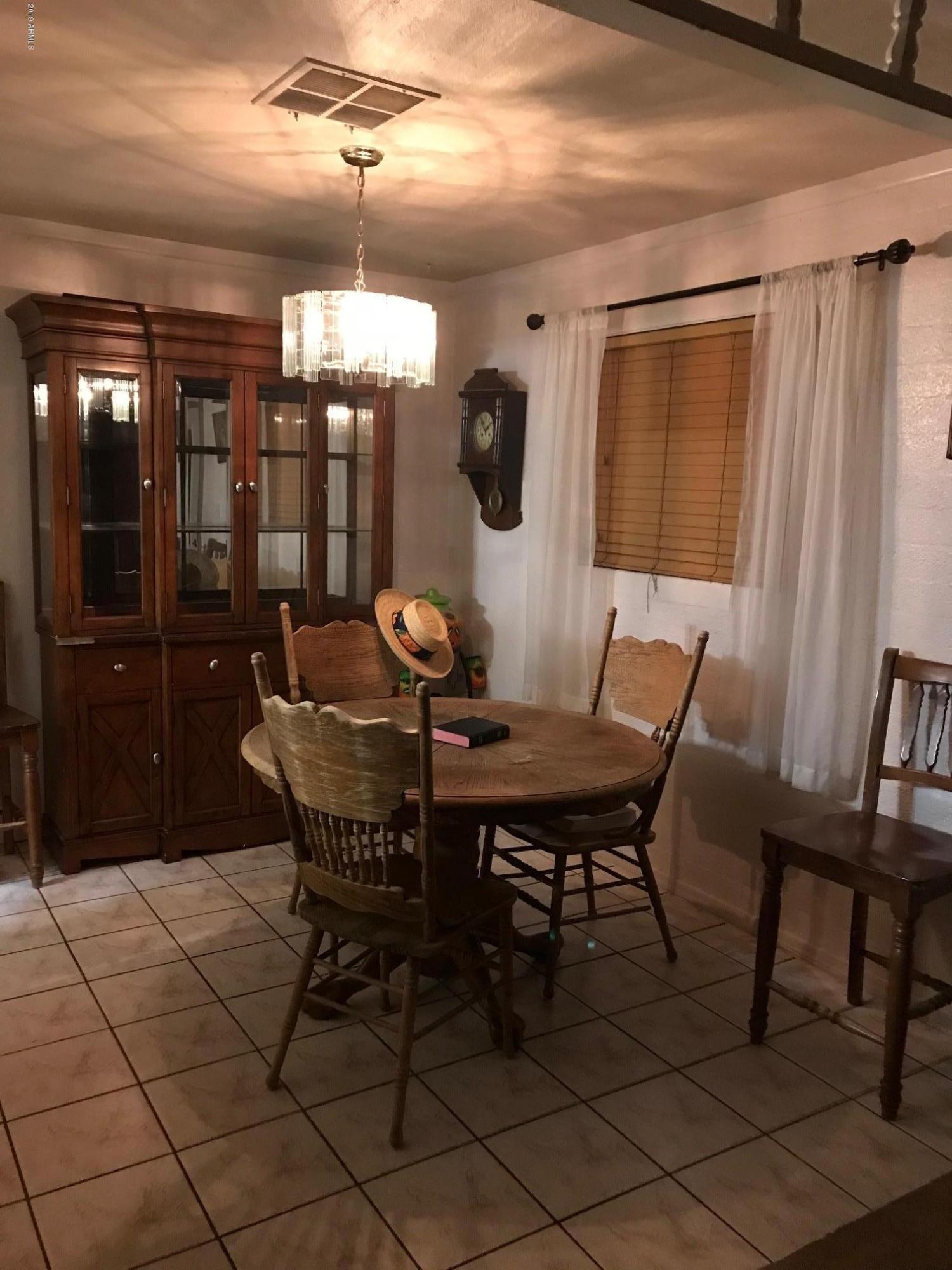 dining rm