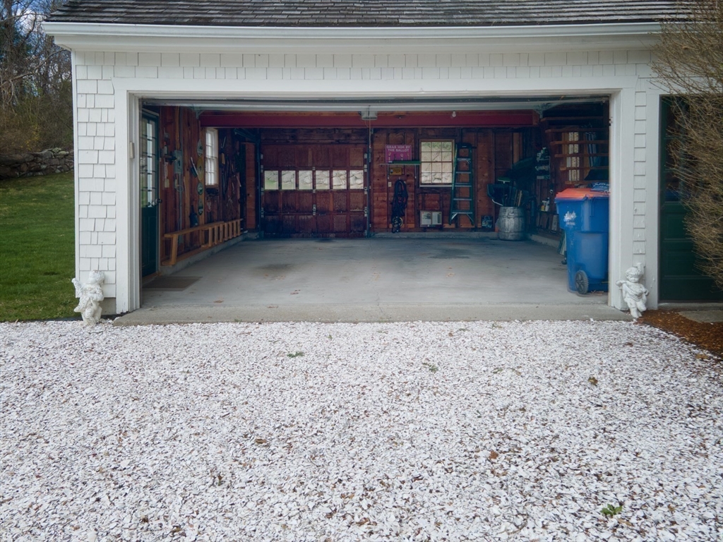 41 Drift Road Westport, MA 02790 - Photo 37 of 38